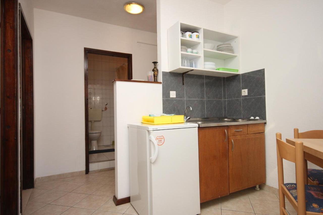 Apartments By The Sea Drvenik Donja Vala, Makarska - 6756 Bagian luar foto