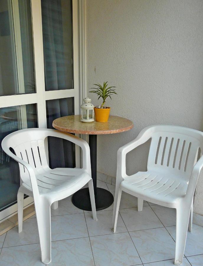 Apartments By The Sea Drvenik Donja Vala, Makarska - 6756 Bagian luar foto
